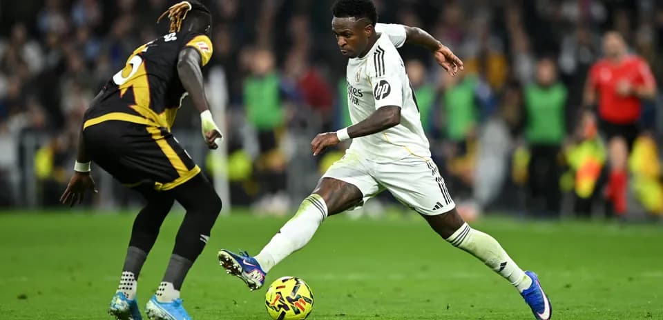 Vinícius Jr. dribbling against Rayo Vallecano