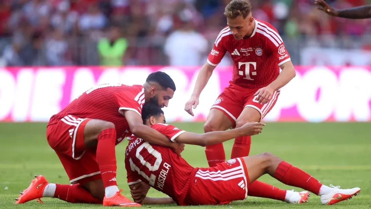 Jugadores de Bayern Múnich celebrando una victoria en el campo