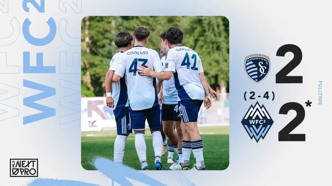 Jugadores del Vancouver Whitecaps II celebrando un gol