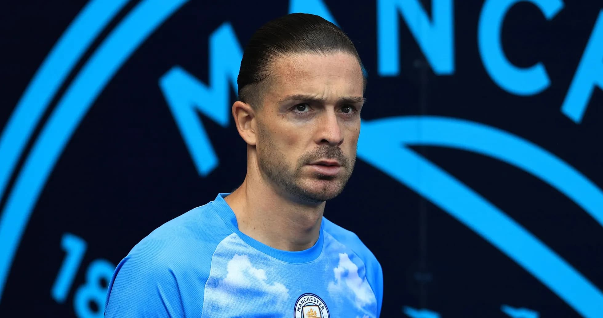 Jugador de Manchester City en vestuario antes del partido
