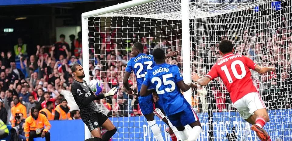 Gol de Nottingham Forest en el partido