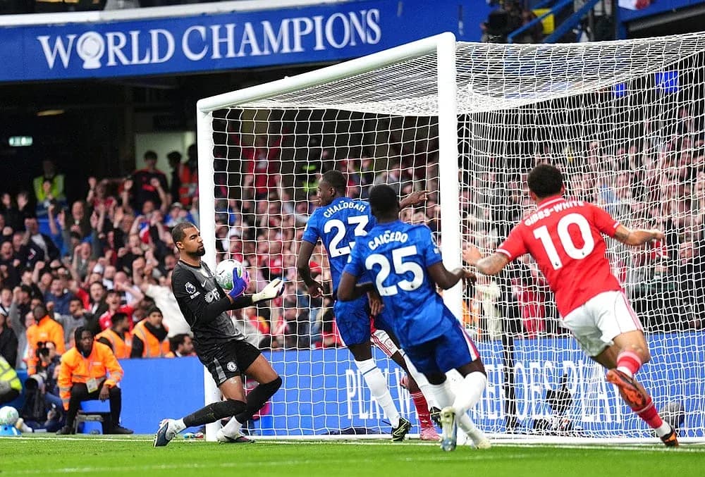 Gol de Nottingham Forest en el partido