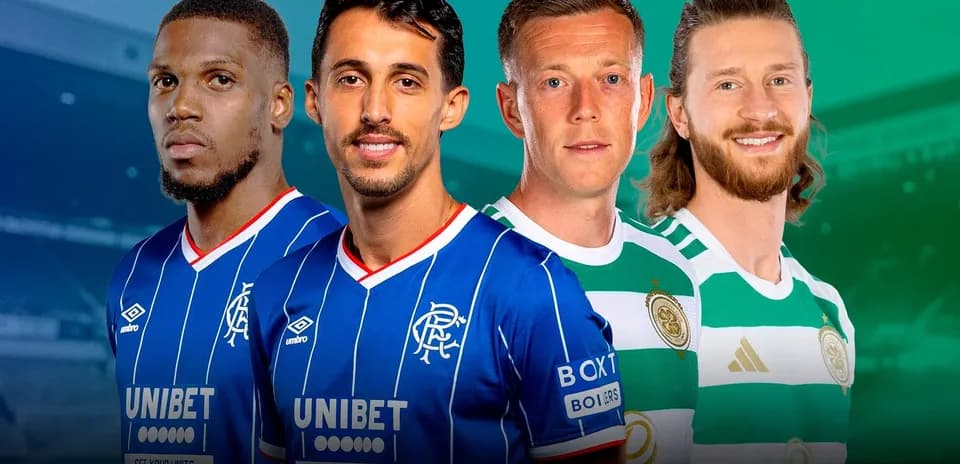 Jugadores de Rangers y Celtic posando juntos
