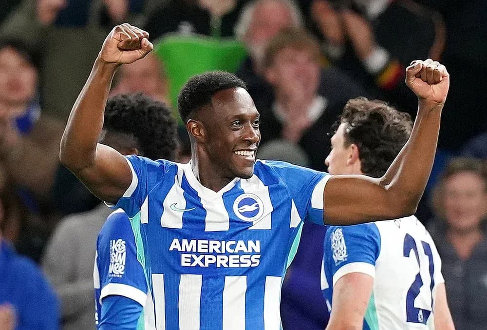 Jugador de Brighton celebrando un gol