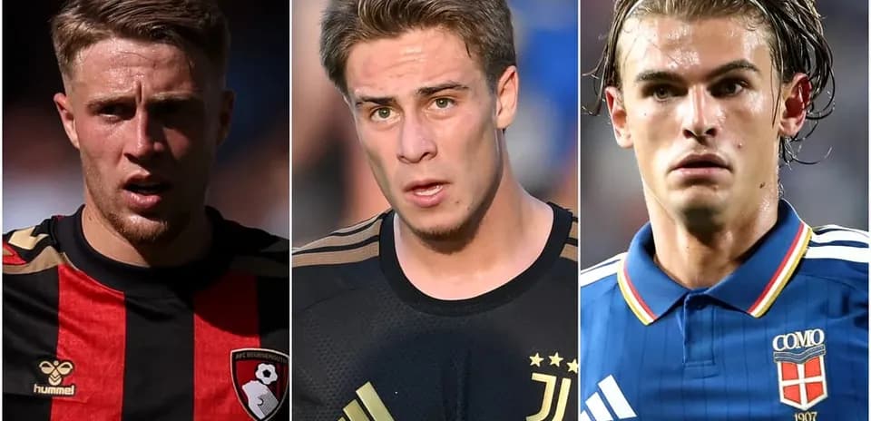 Tres futbolistas en acción durante partidos