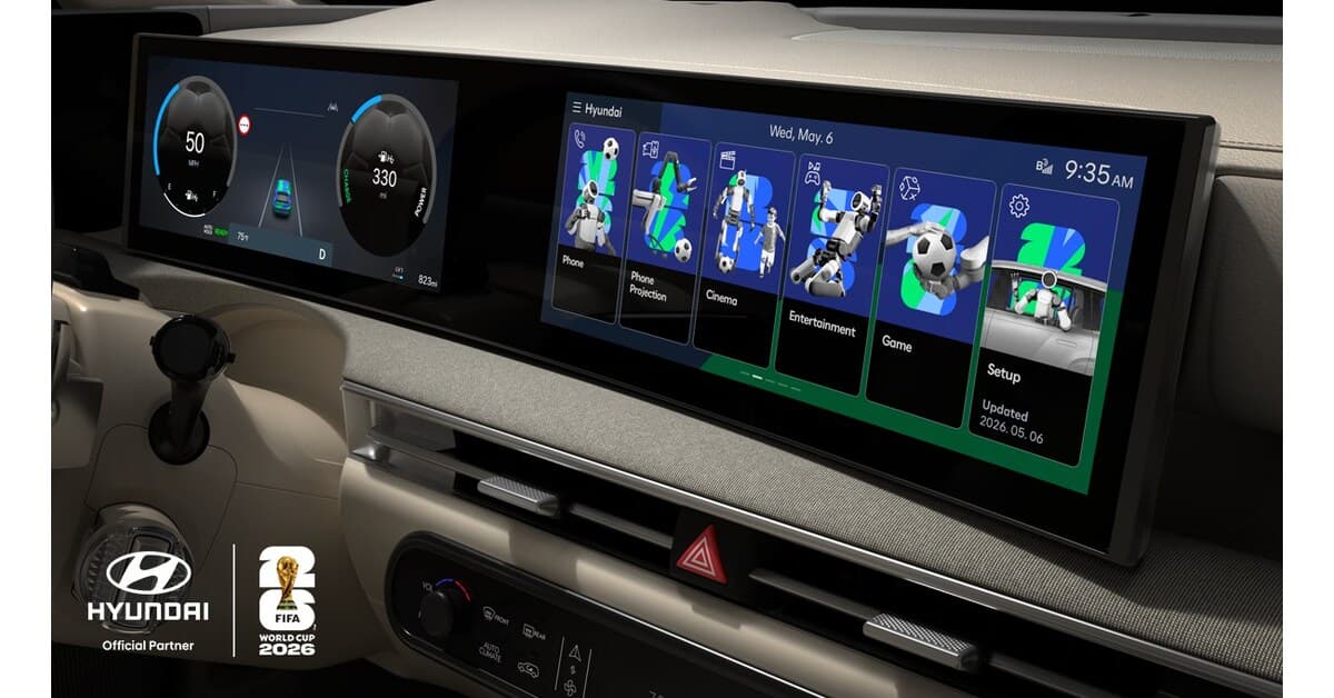 Pantalla de automóvil mostrando funciones y entretenimiento