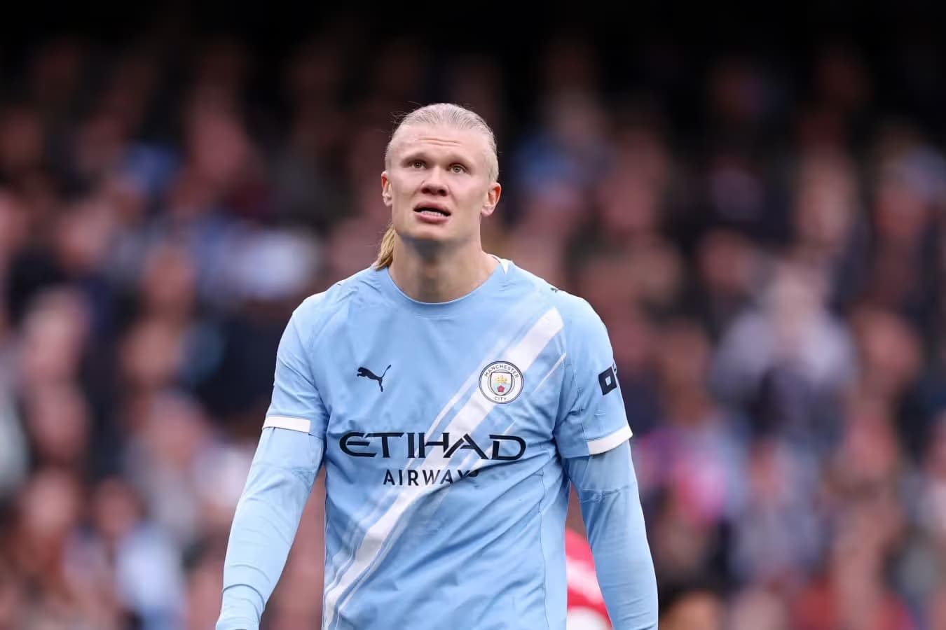 ¿Puede Alguien Detener a Haaland en la Carrera por el Máximo Goleador de la Premier League?
