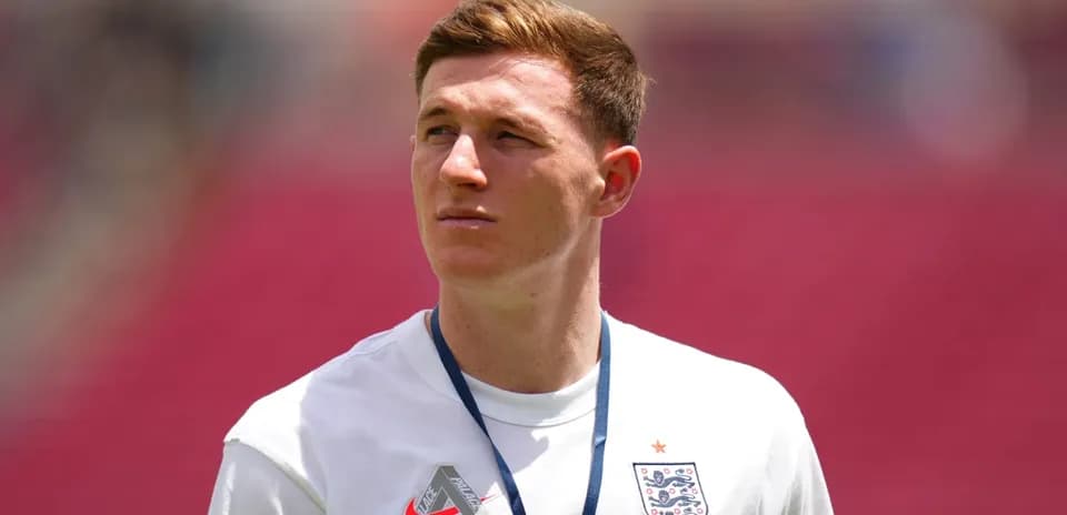 Jugador de Inglaterra en la cancha antes del partido