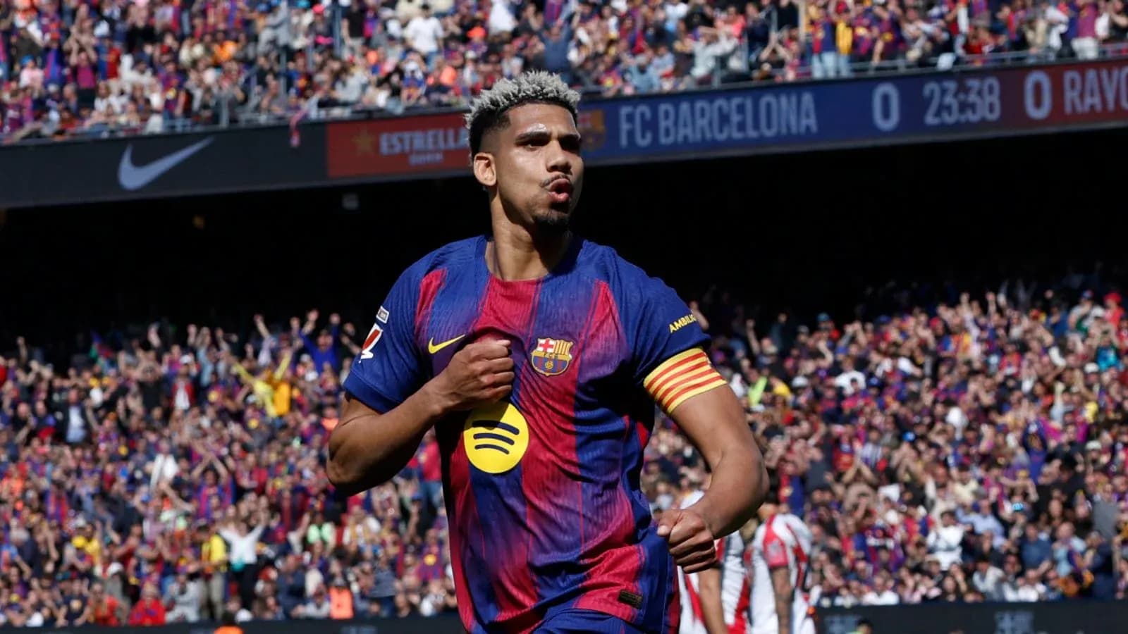 Jugador del FC Barcelona celebrando un gol