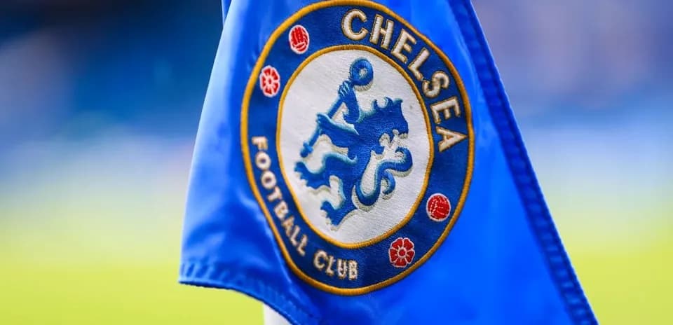 Bandera de esquina con el escudo del Chelsea FC