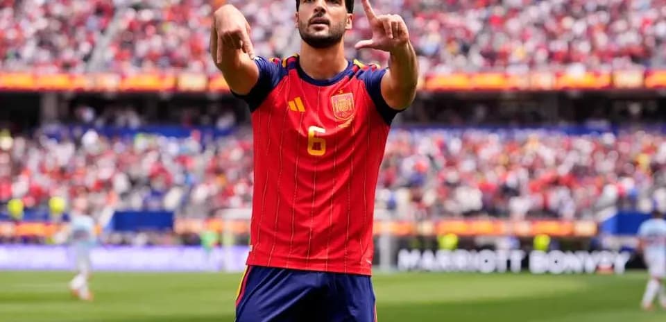 Jugador de España celebrando en el partido