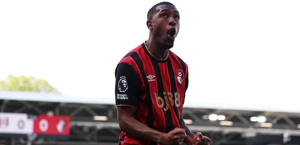 Jugador de Bournemouth celebrando un gol en el partido