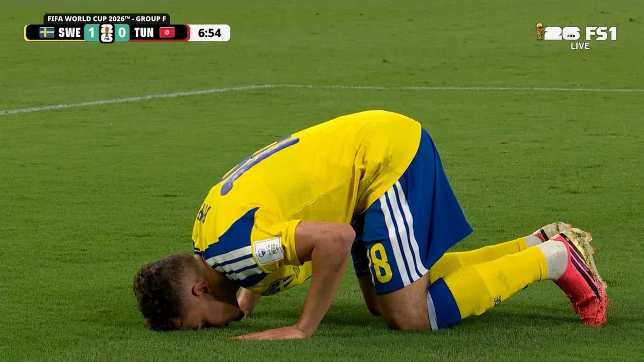Jugador sueco celebrando un gol en el Mundial