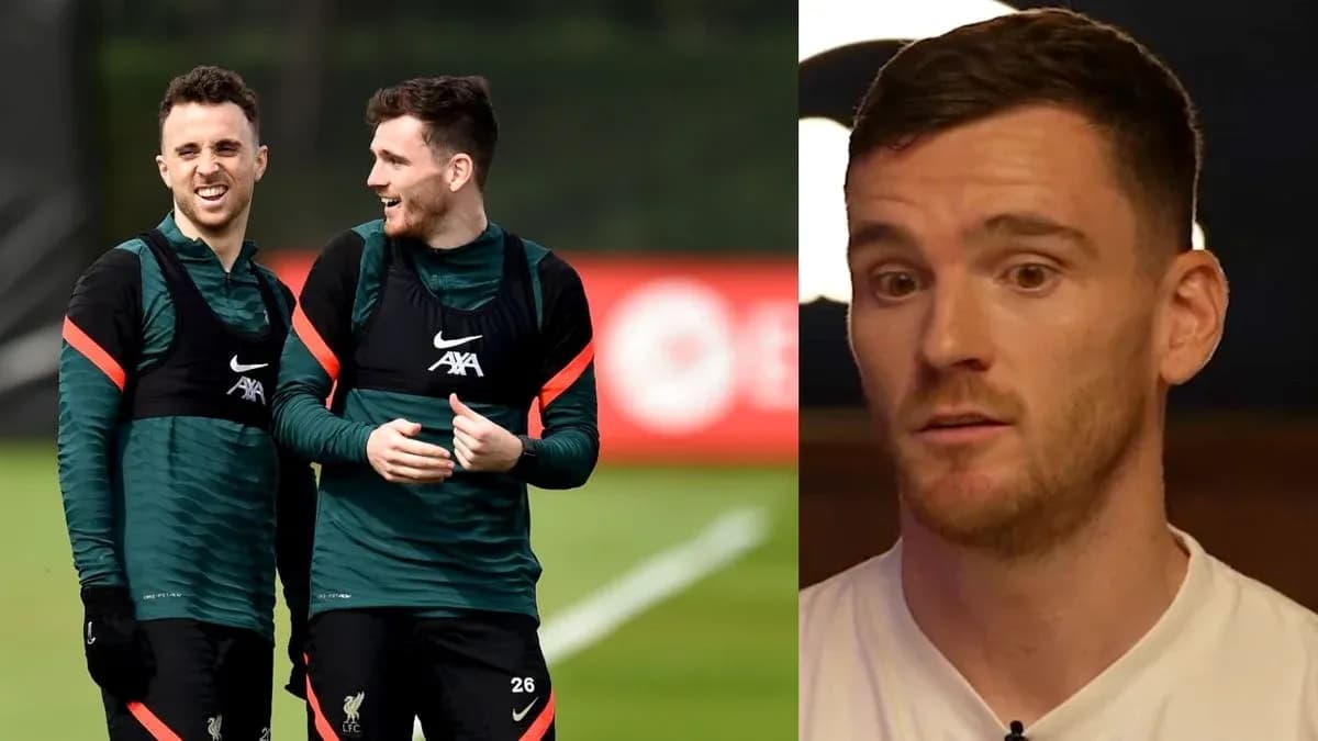 Jugadores de Liverpool entrenando en el campo