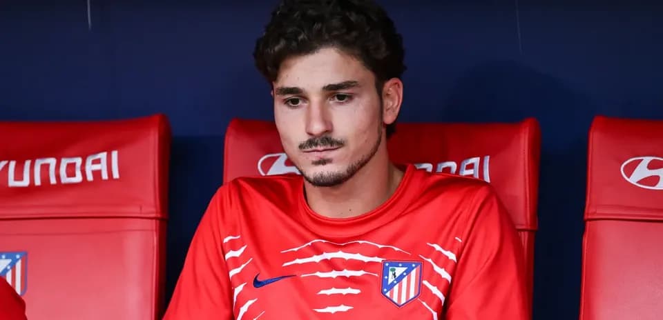 Julian Álvarez enfrenta críticas en Atlético Madrid mientras crecen rumores sobre su fichaje por Barcelona