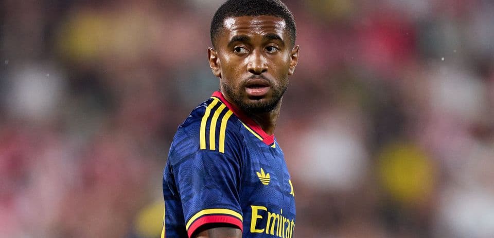 Reiss Nelson se despide del Arsenal tras acuerdo de rescisión de contrato