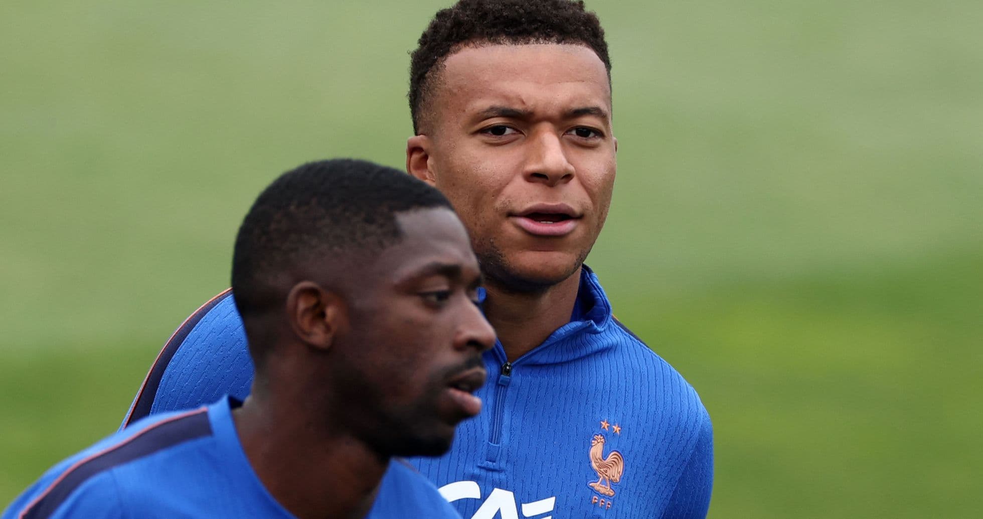Comentarios de Mbappé sobre el Balón de Oro generan división y enojo en la selección francesa