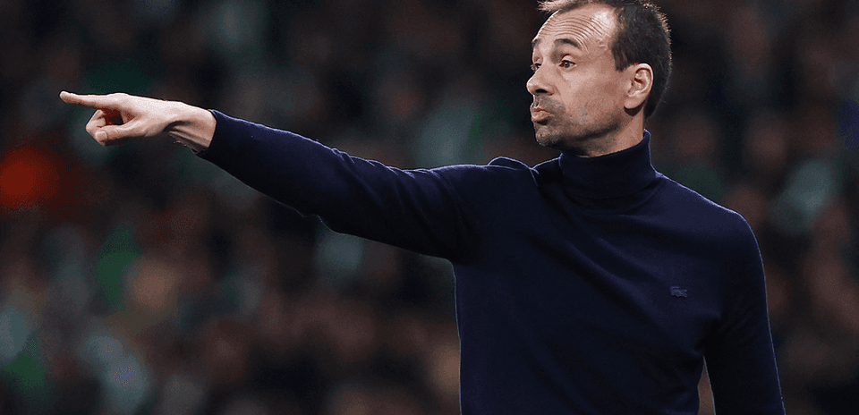 Strasbourg nombra a Hugo Oliveira tras salida inesperada de Gary O'Neil