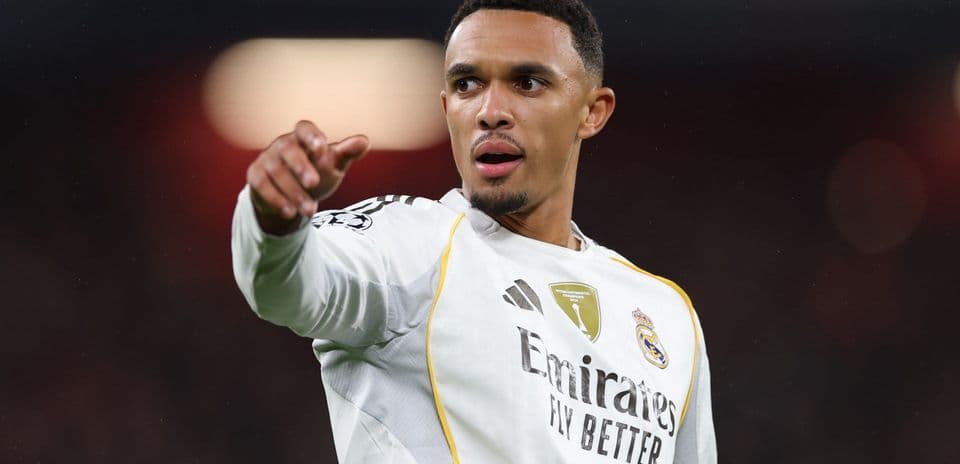 Liverpool podría intentar recuperar a Trent Alexander-Arnold tras difícil temporada en Real Madrid
