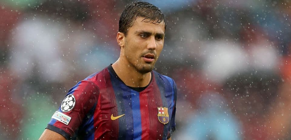Rodri pide disculpas públicas a Valencia tras comentario polémico durante goleada del Barcelona