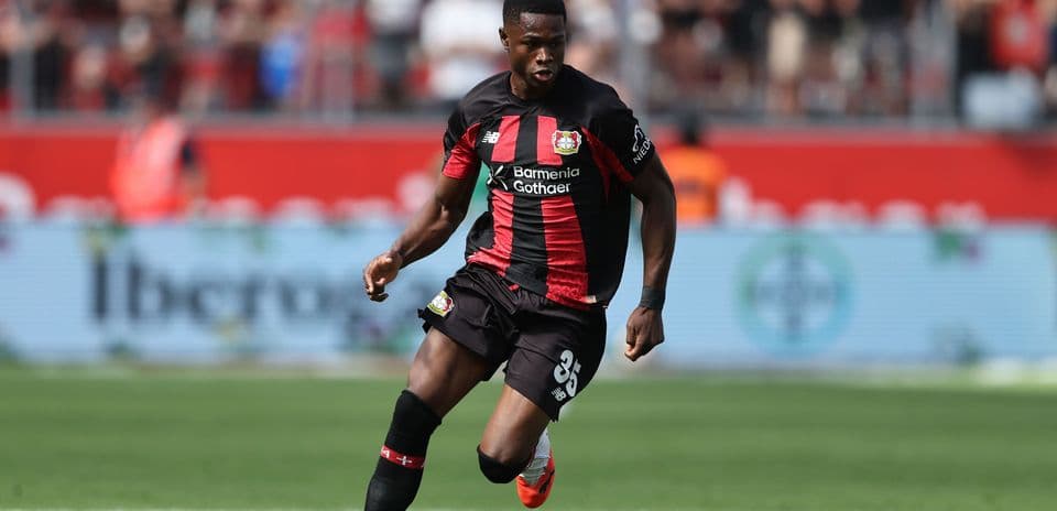 Newcastle y Aston Villa planean fichar a Christian Kofane de Bayer Leverkusen en enero