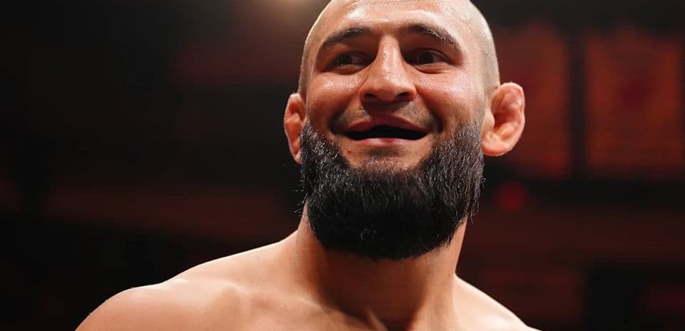Khamzat Chimaev y Colby Covington se enfrentarán por el título en RAF Abu Dhabi en noviembre
