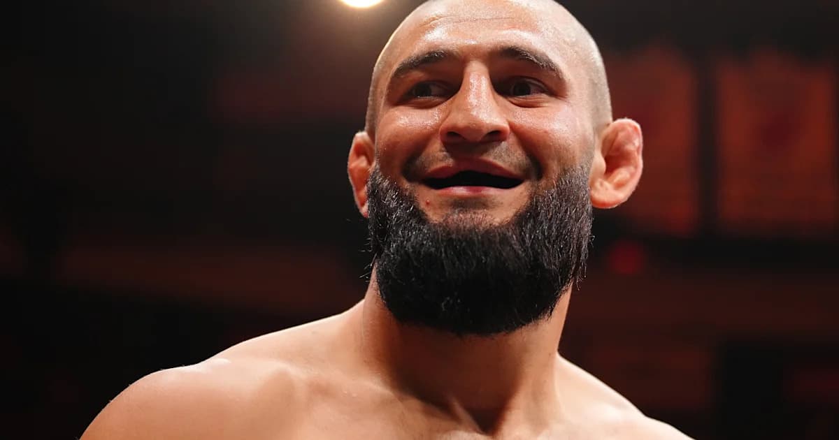 Khamzat Chimaev y Colby Covington se enfrentarán por el título en RAF Abu Dhabi en noviembre
