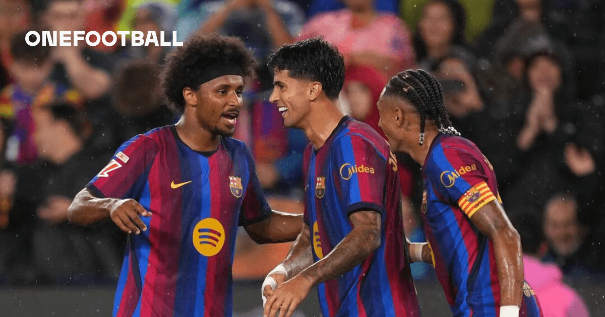 Raphinha brilla con un triplete en la goleada 7-2 del Barcelona sobre Racing Santander