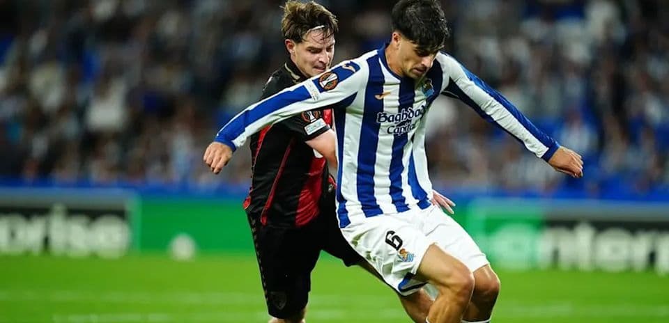Bournemouth logra una victoria histórica en Anoeta tras intensa lucha contra Real Sociedad
