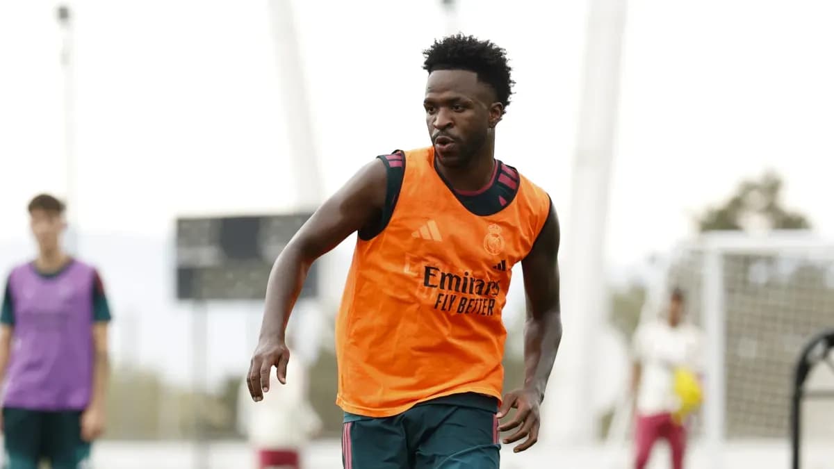 Vinicius Junior regresa a los entrenamientos del Real Madrid en medio de negociaciones contractuales y rumores sobre Arsenal