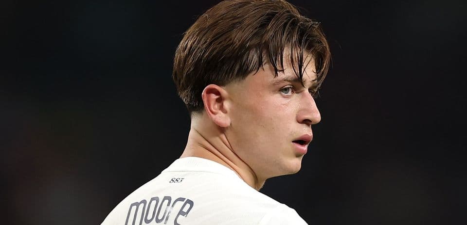 Mikey Moore se une al FC Köln en calidad de cedido tras brillante etapa en Rangers