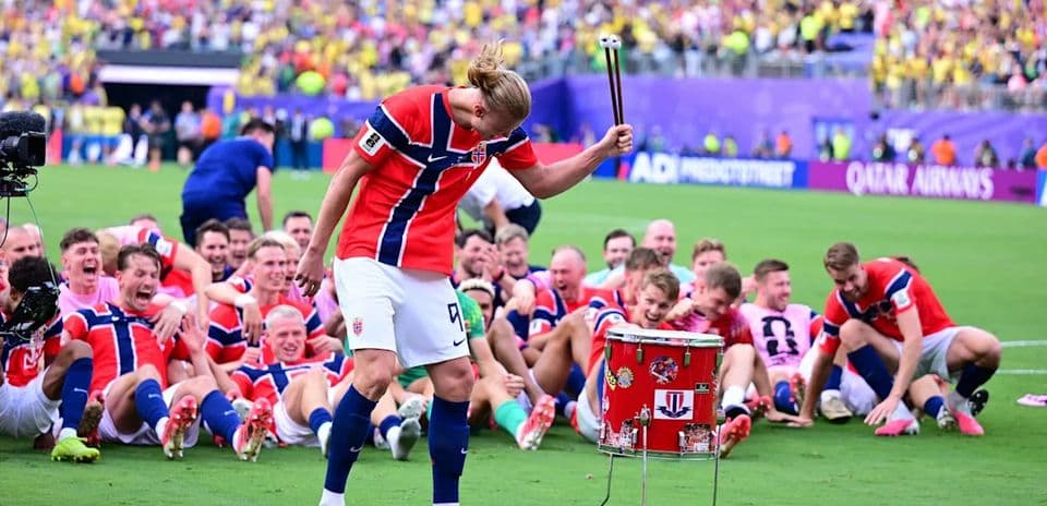 Las 21 anécdotas que convirtieron a este en el Mundial más loco de la historia