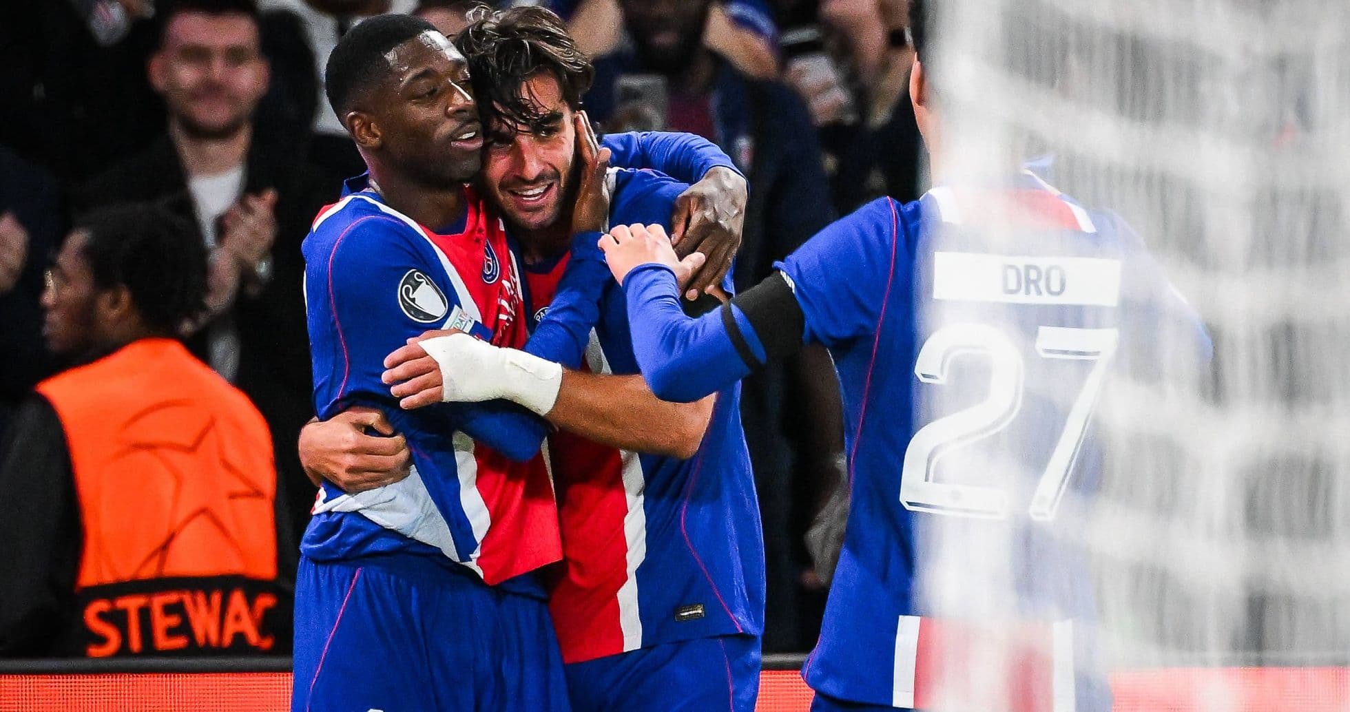 Ferran Torres y Ousmane Dembele brillan en la victoria contundente del PSG contra Slovan Bratislava