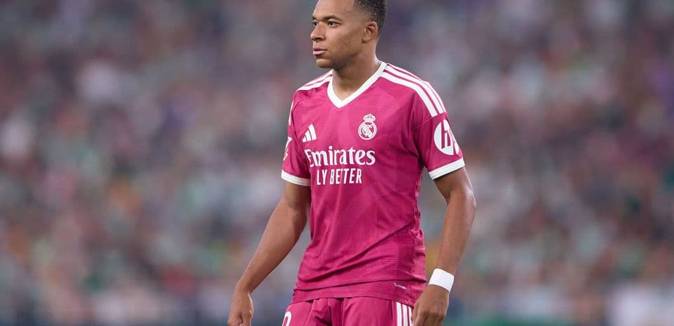 Christophe Dugarry critica duramente a Kylian Mbappé por su ambición del Balón de Oro