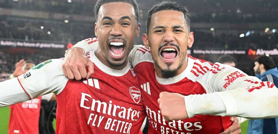Los 25 Mejores Defensas Centrales del Fútbol Mundial Clasificados