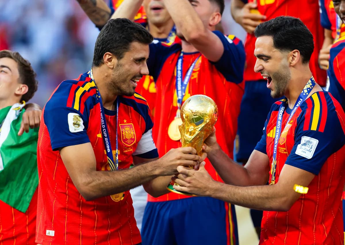 Rodri afronta cirugía tras conquistar el Mundial con España