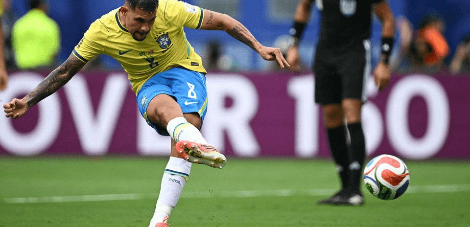 Arsenal ficha al mediocampista brasileño Guimaraes procedente del Newcastle