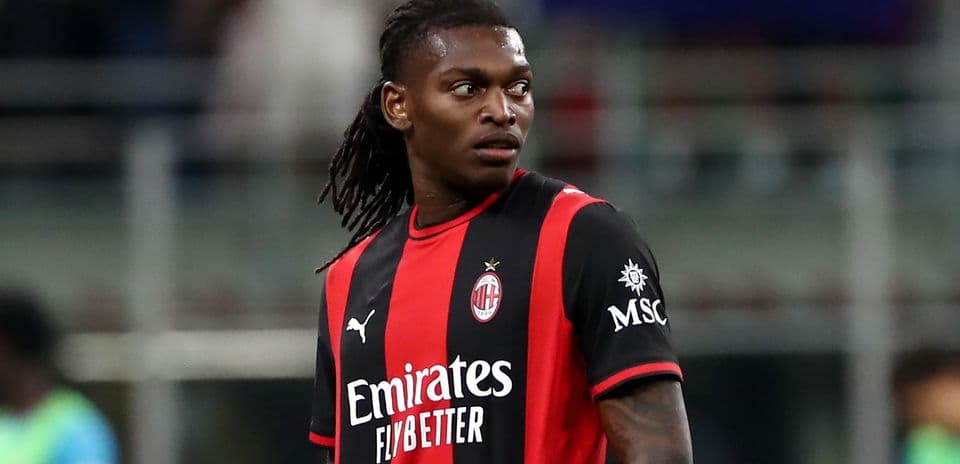 Rafael Leao podría fichar por Fenerbahce por 60 millones de euros con oferta salarial significativa
