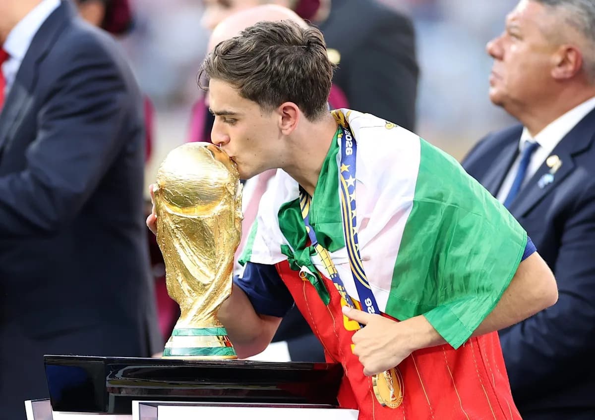 Gavi, centrocampista del Barcelona, comparte mensaje emotivo tras la gloria en el Mundial