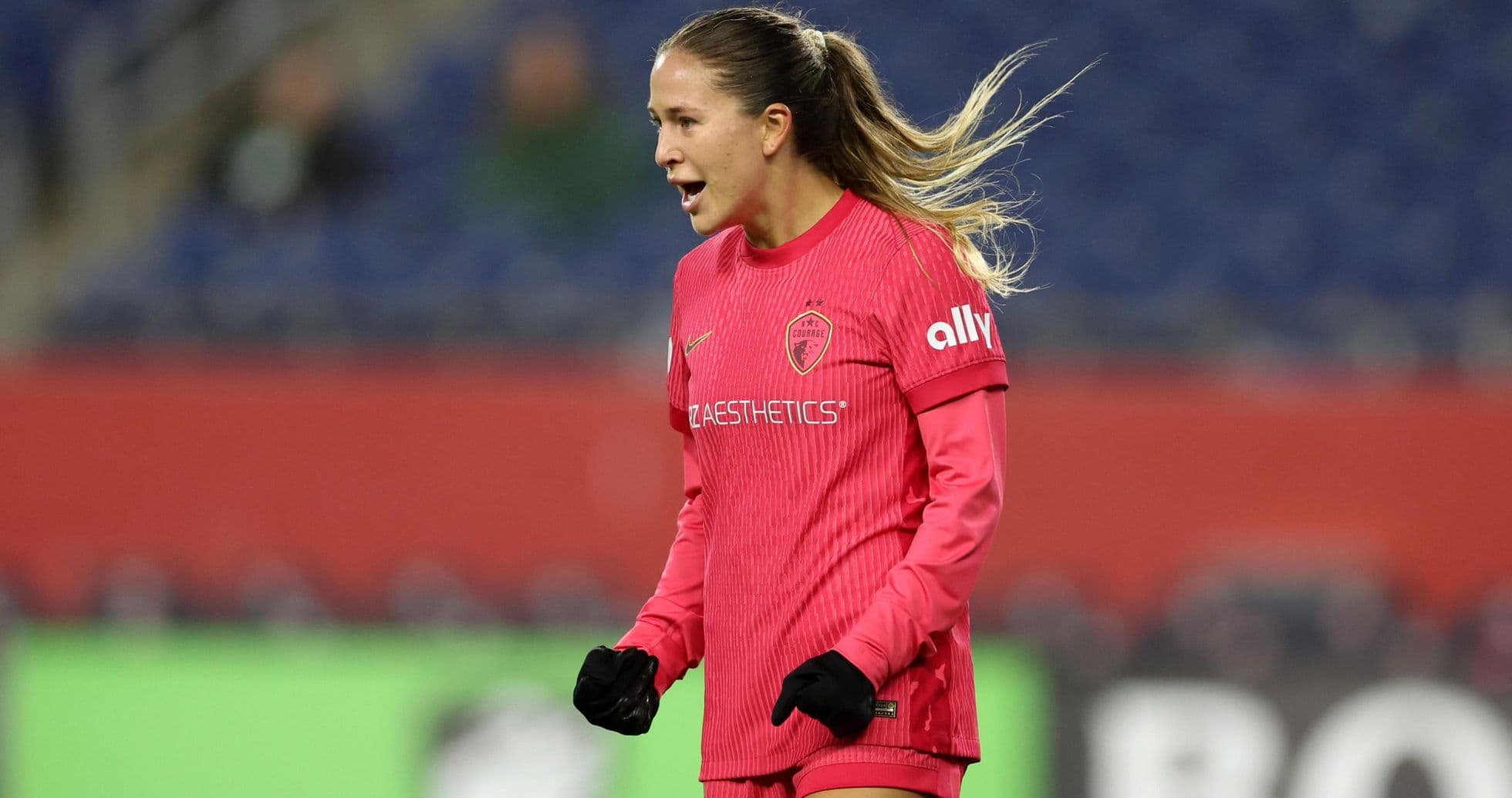 Jugadora de North Carolina Courage celebrando Jugadora de North Carolina Courage celebrando