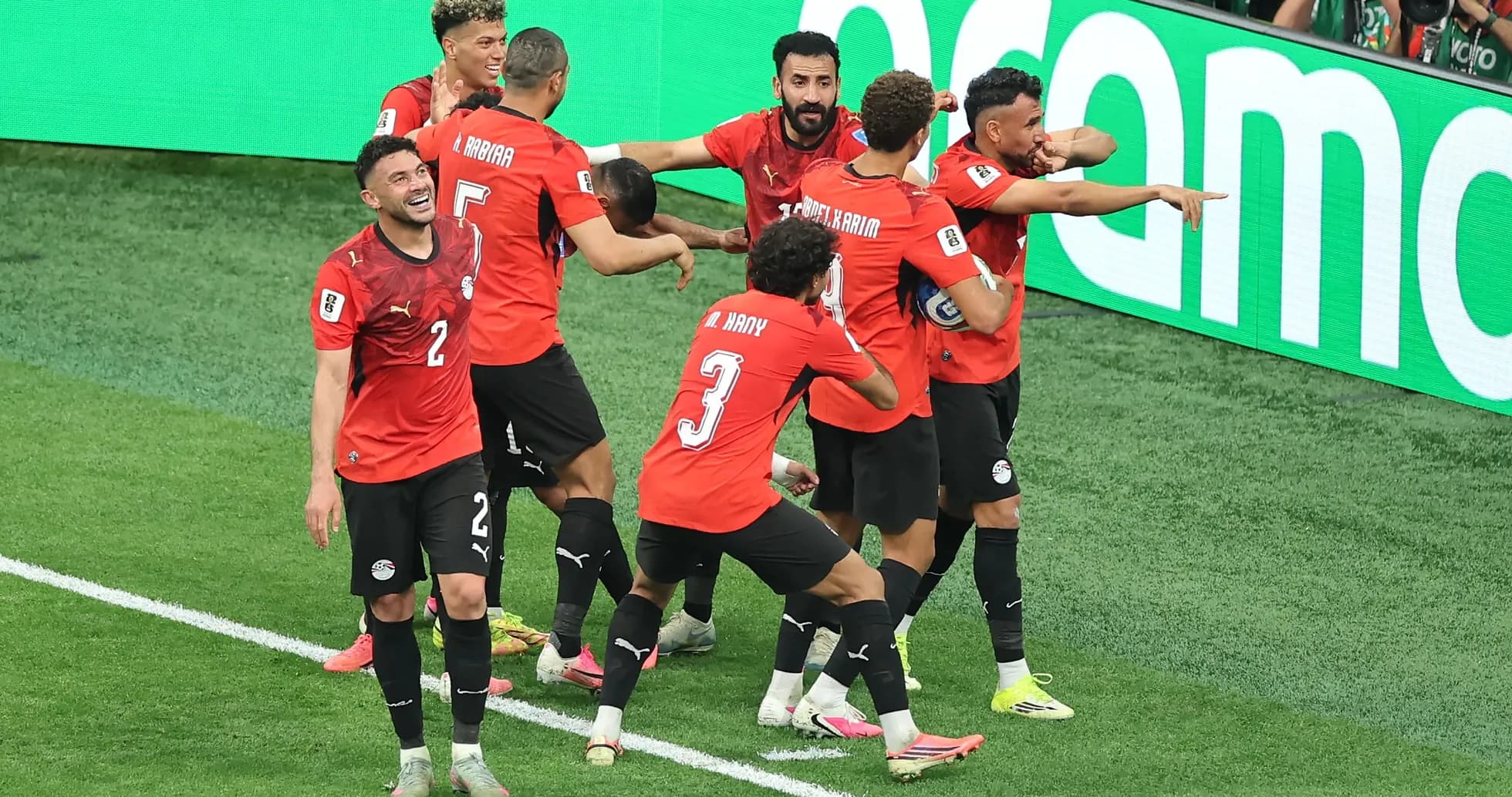 Jugadores de Egipto celebrando un gol en el partido Jugadores de Egipto celebrando un gol en el partido