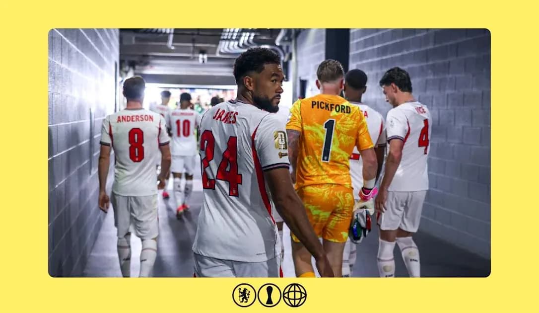 Jugadores saliendo del túnel antes del partido Jugadores saliendo del túnel antes del partido