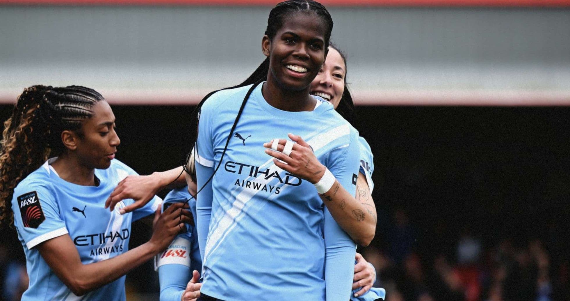 Jugadoras de Manchester City celebrando un gol Jugadoras de Manchester City celebrando un gol