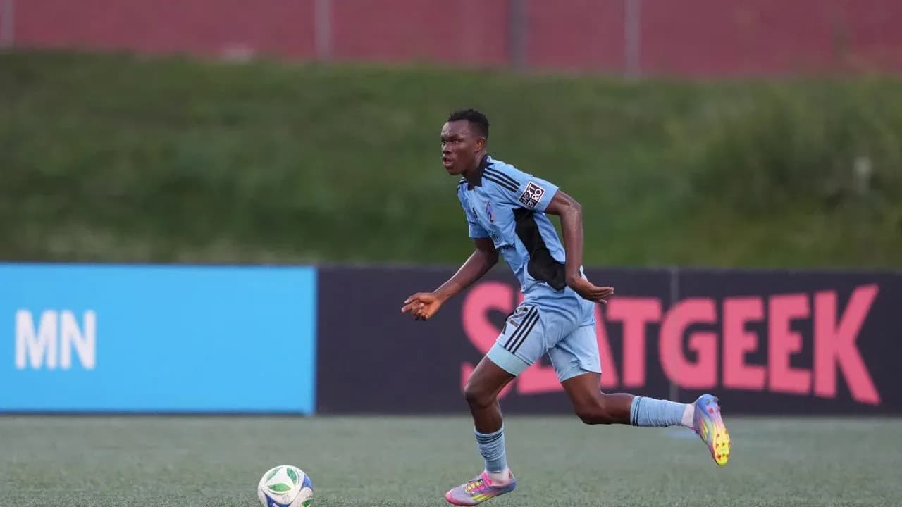 Jugador de Minnesota United II en acción Jugador de Minnesota United II en acción