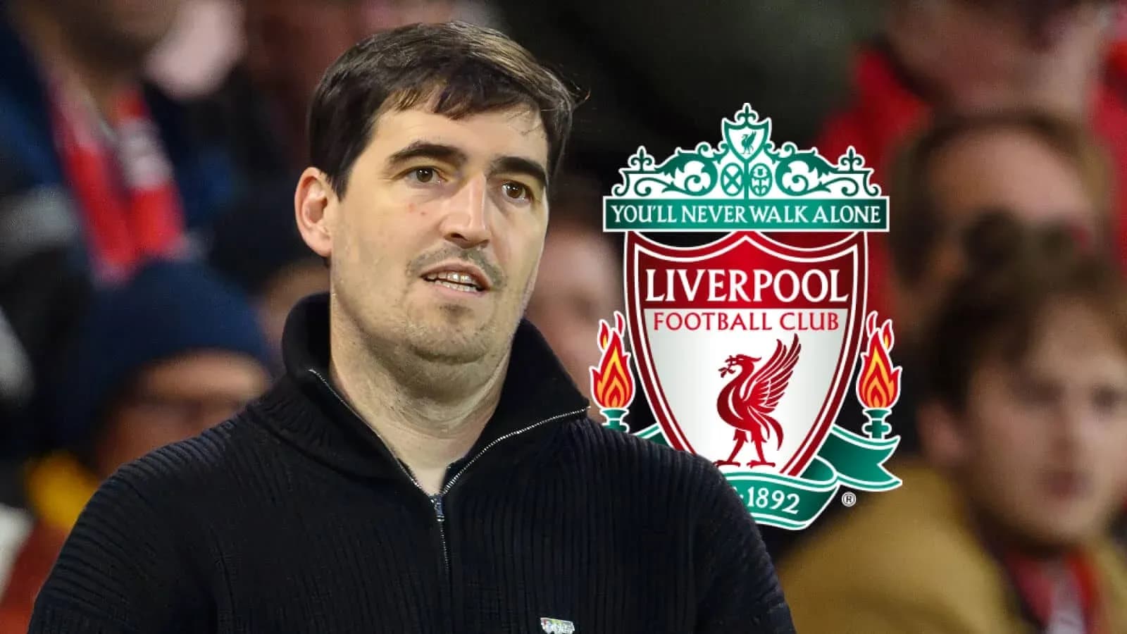 Hombre en el estadio con logo de Liverpool detrás Hombre en el estadio con logo de Liverpool detrás