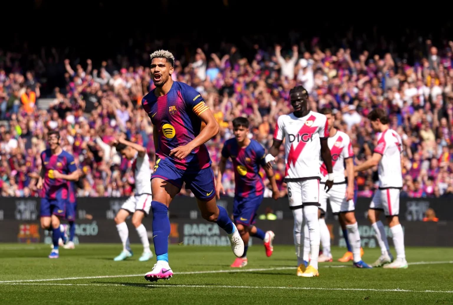 Celebración de gol de un jugador del Barcelona Celebración de gol de un jugador del Barcelona