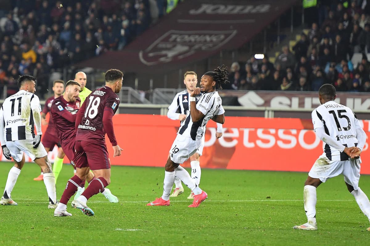 Acción del partido Torino contra Juventus Acción del partido Torino contra Juventus