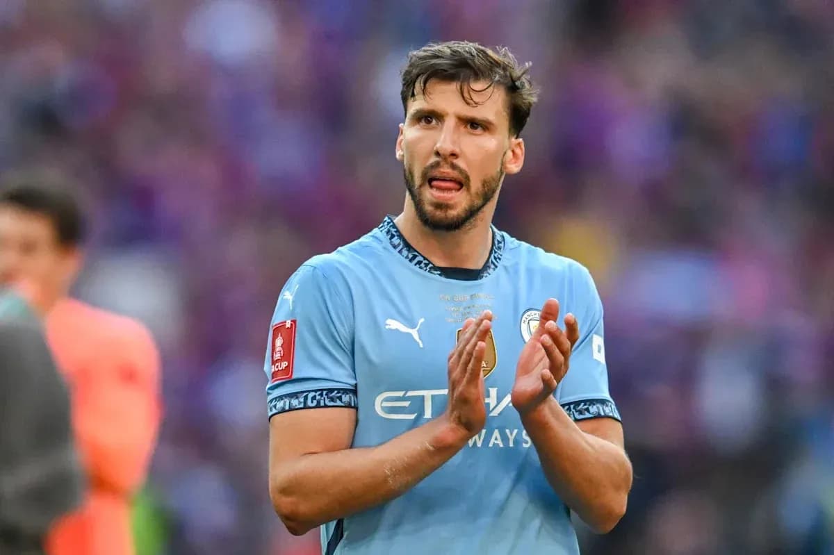 Jugador aplaudiendo en final de FA Cup Jugador aplaudiendo en final de FA Cup