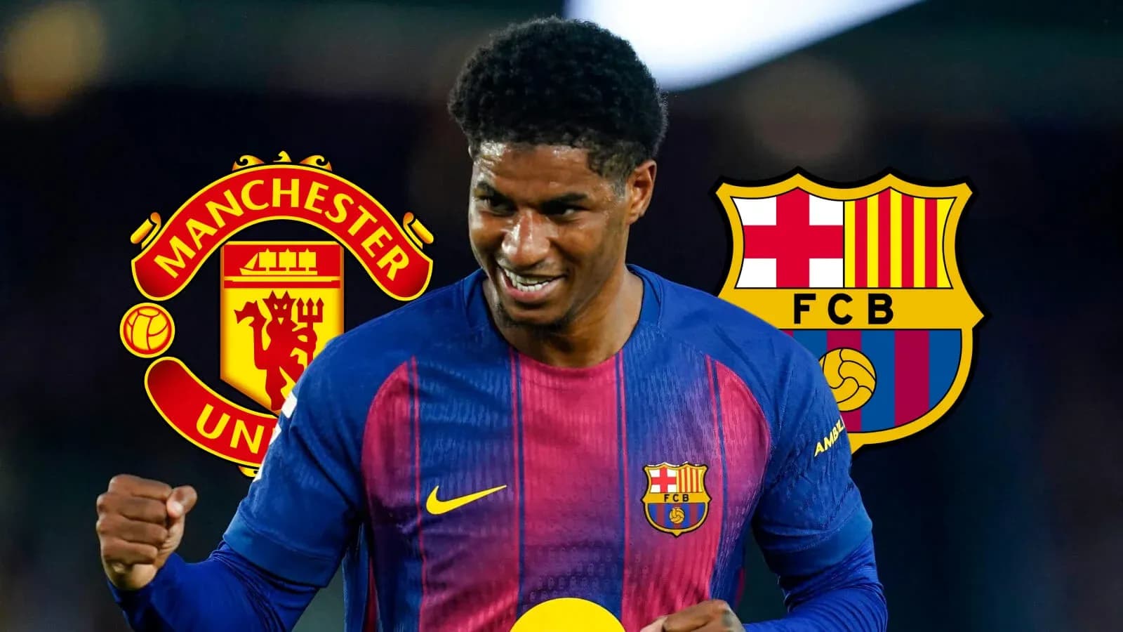 Jugador celebrando con camisetas de Manchester United y Barcelona Jugador celebrando con camisetas de Manchester United y Barcelona