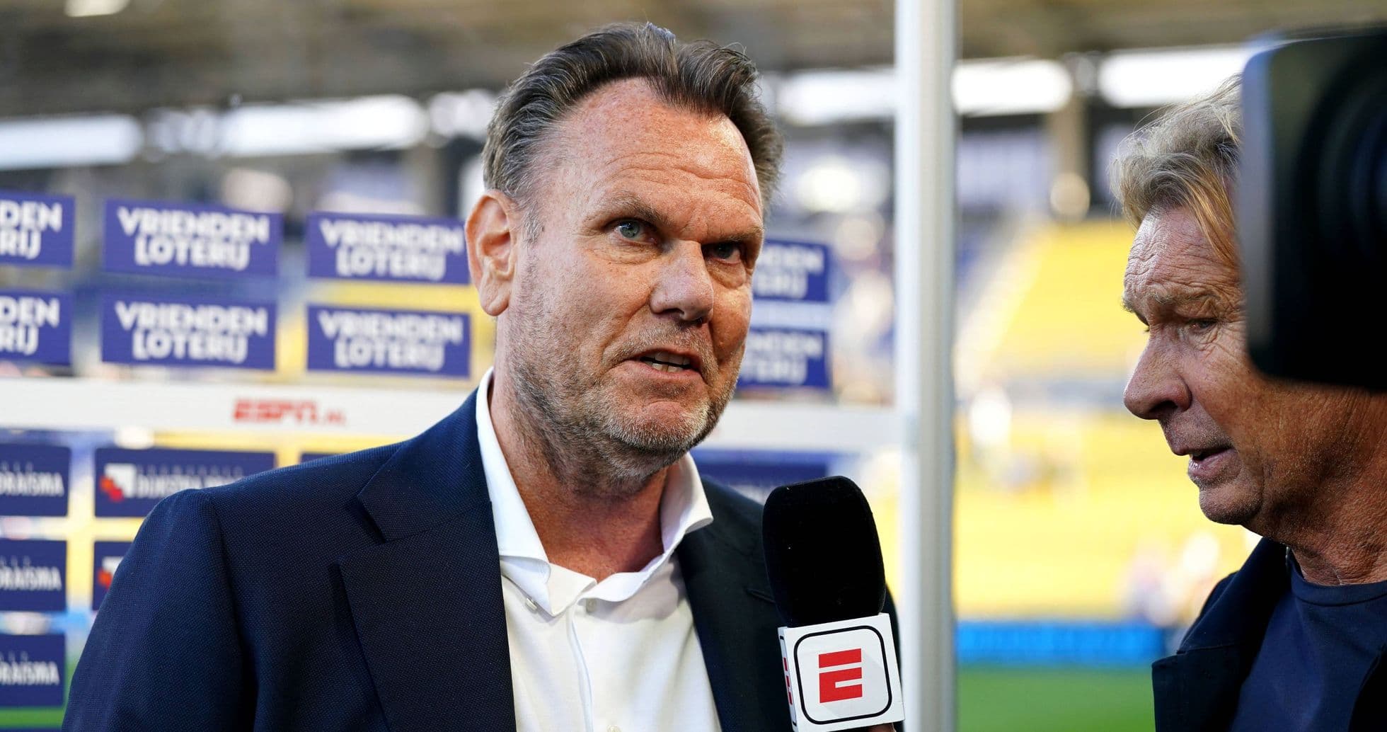 Entrevista a un entrenador antes del partido Entrevista a un entrenador antes del partido